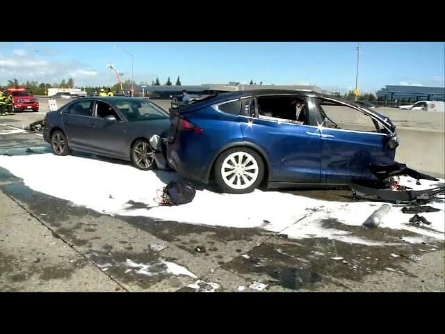 Fallas-de-Autopilot-Incidentes-y-Desafios-en-la-Conduccion-Autonoma-de-Tesla - Diario a pie de barrio Fallas de Autopilot: Incidentes y Desafíos en la Conducción Autónoma de Tesla