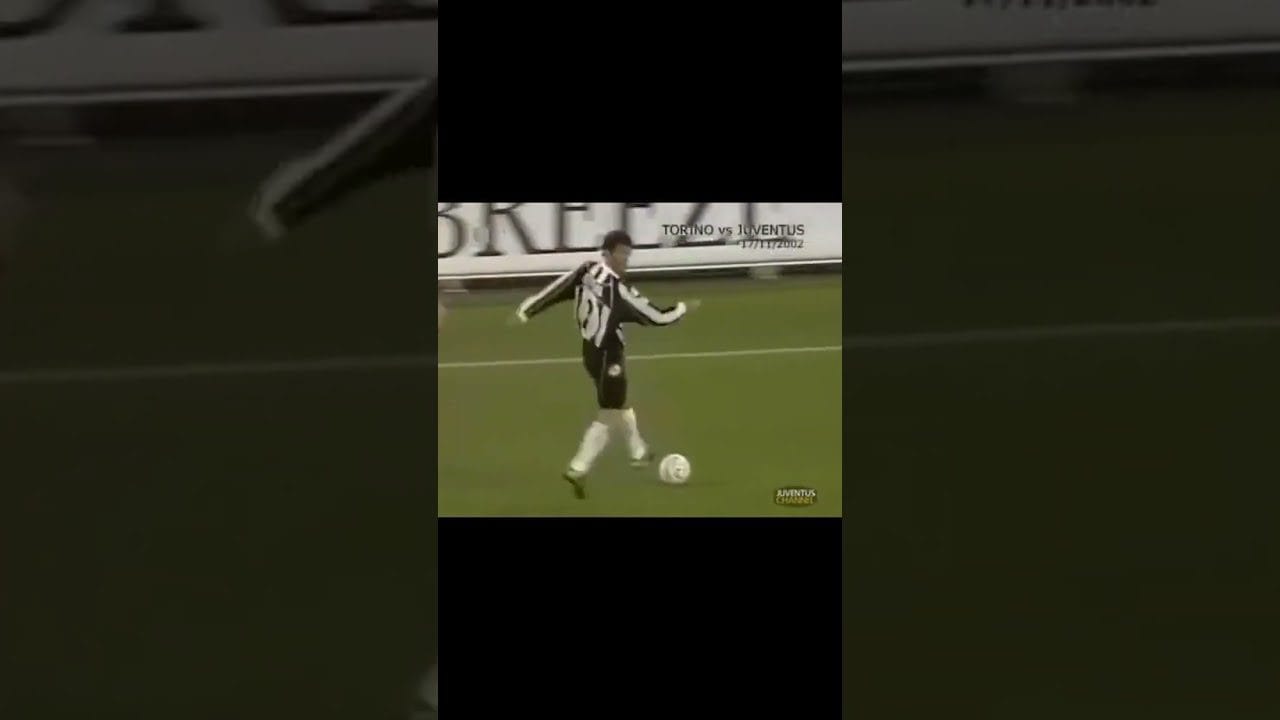 Ciro Ferrara: El defensor que fue parte del exitoso equipo de la Juventus en la década de 1990